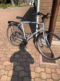 Bicicletta rigenerata misura 28