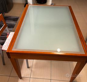 Tavolo soggiorno/cucina