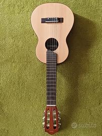 chitarra ukulele GUITALELE Yamaha 