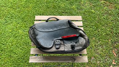 Harley Davidson borse laterali (DA RESTAURARE)