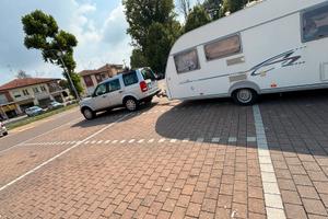 Roulotte adria 502