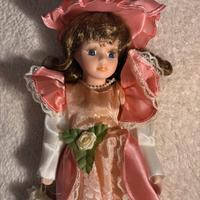 Bambola in porcellana