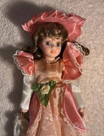 Bambola in porcellana