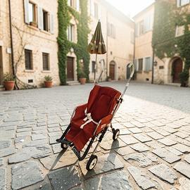 Passeggino vintage anni 70 Peg con ombrellino