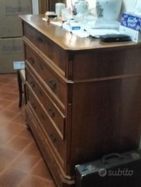 Cassettiera vintage da restaurare