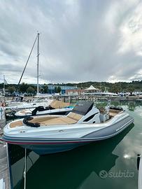 ZAR 95 Sport Luxury con 2 x 300 Hp Mercury