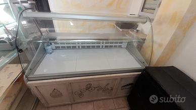 Vetrina refrigerata