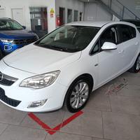 OPEL Astra 1.7 CDTI 110CV 5 porte Cosmo