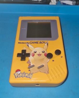 Console portatile Nintendo Game Boy tema Pokémon 