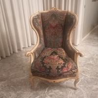 Poltrona in stile veneziano