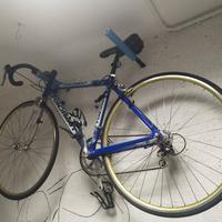 bici da corsa taglia M