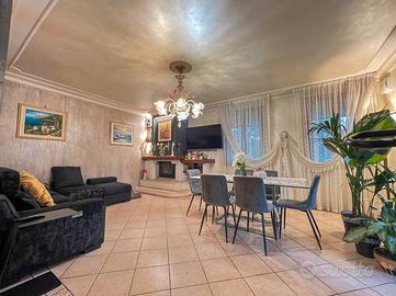 CONA: Villetta in centro