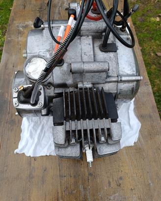 motore per Suzuki RV 90 