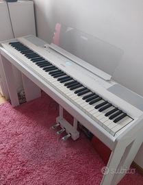 Manuale d'uso pianoforte Yamaha P 515