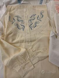 Camicie da notte antiche