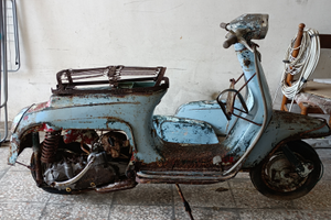 Lambretta j 50