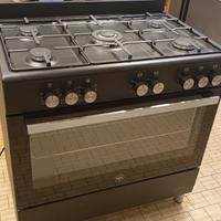 Forno  NUOVO a 5 fuochi 