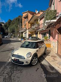 Mini Cooper D 1.6 16V 111 cv diesel, OK NEOPATENTA