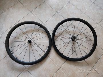 Ruote in carbonio profilo 40mm  rim brake