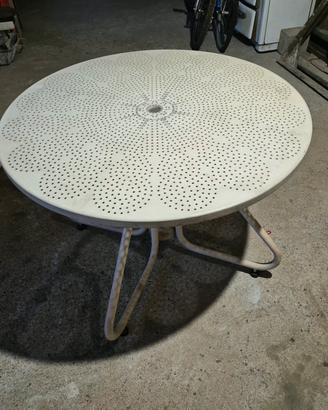 Tavolo da giardino in Metallo traforato