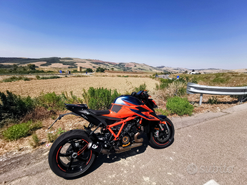 Ktm super duke 1290 r 3.0