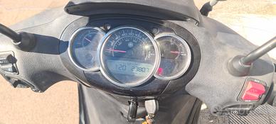 Piaggio Beverly 300 - 2015