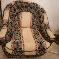 divano e poltrone stile classico vittoriano 