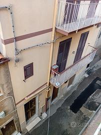 Casa vendita a Valguarnera Caropepe