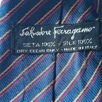 Salvatore Ferragamo cravatta blu a righe 100% seta