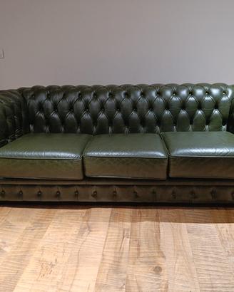 divano Chesterfield 