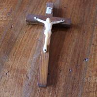 Crocifisso su legno 15.5x7.5 cm