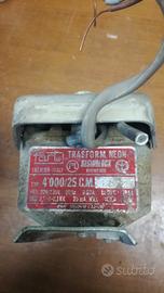 trasformatore per insegne a neon