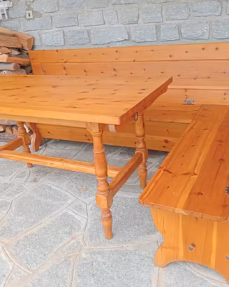 tavolo in legno