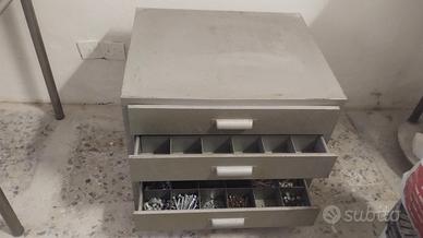 cassettiera metallo