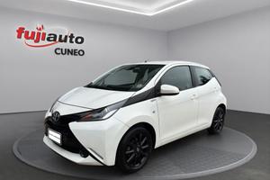 Toyota Aygo 5p 1.0 x-play tss