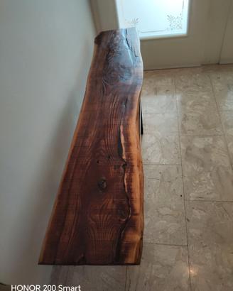 Oggetto in legno, ripiano