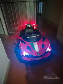 macchina elettrica  sportiva 