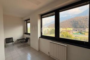 4 LOCALI A DARFO BOARIO TERME