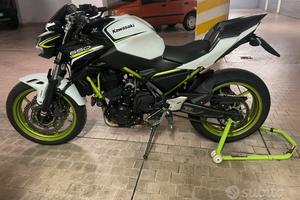 Kawasaki z650 2021