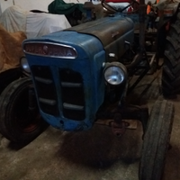Ford super dexta