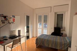 Posto in doppia in appartamento stupendo