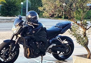 Yamaha FZ1