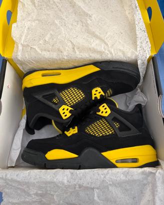 Air Jordan 4