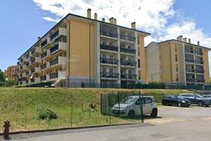 Appartamento di 112 m² con 3 locali e box auto a R