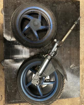 Cerchi Aprilia sr 50 + forcella