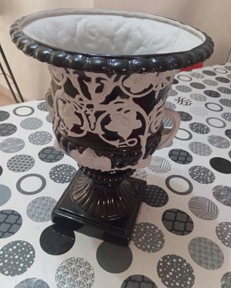 Vaso di porcellana Capodimonte