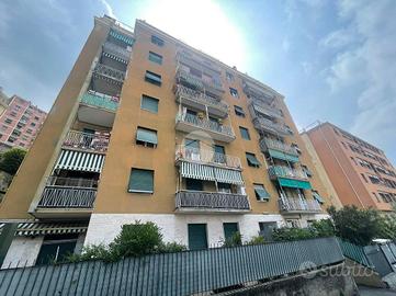 4 LOCALI A GENOVA
