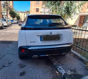 Peugeot 2008 1.2 Pure Tech Allure Pack