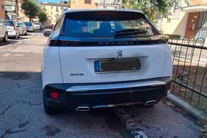 Peugeot 2008 1.2 Pure Tech Allure Pack