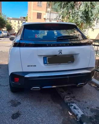 Peugeot 2008 1.2 Pure Tech Allure Pack